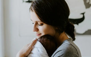 Amniotic Fluid Embolism: Does Birth Method Affect Risk?